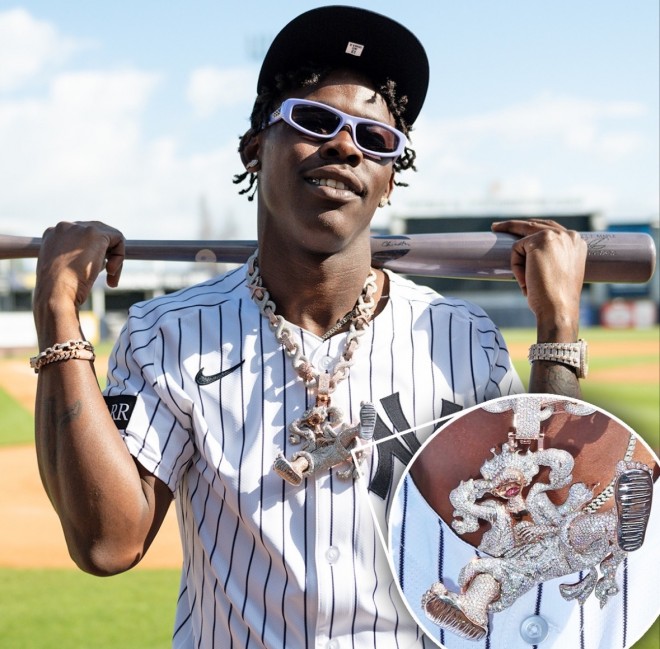 Yankees’ Jazz Chisholm Jr. shows off his ‘ONE PIECE’ Luffy necklace