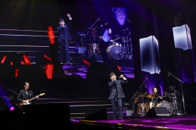 FIELD OF VIEW Performs Iconic 'Yu-Gi-Oh!' Opening Song "Kawaita Sakebi" at Animelo Summer Live for the First Time, Also Sings "DAN DAN Kokoro Hikareteku"