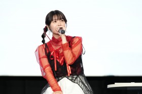 Ayana Taketatsu Amazed by Aura’s Popularity in Frieren: Beyond Journey’s End — Praised for the “Die by Your Own Hand” Scene: “The Way Her Hair Snaps Apart…”