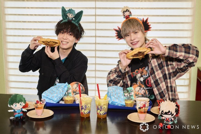 Daiki Yamashita & Nobuhiko Okamoto enjoying "My Hero Academia" x USJ (C) Kohei Horikoshi/Shueisha, My Hero Academia Production Committee