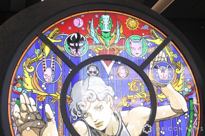 Public art piece by Hirohiko Araki