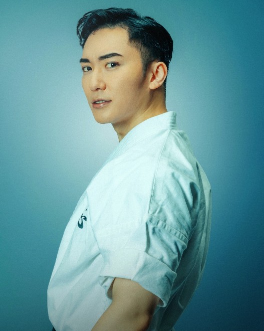 Sho Higano as Katsumi Orochi