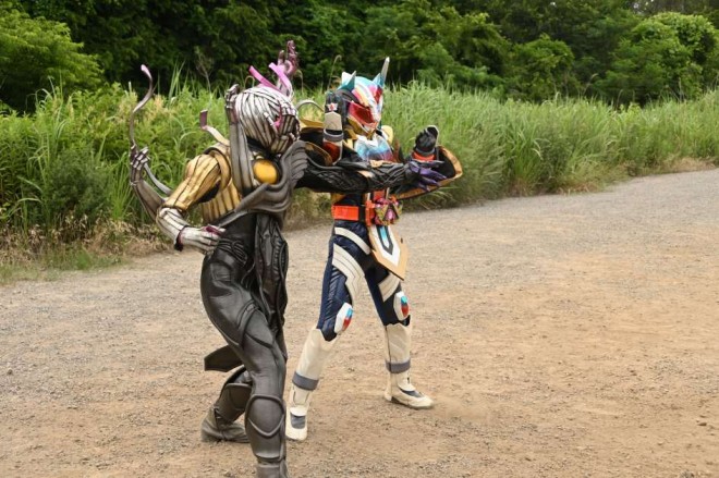 From the final episode of "Kamen Rider Gotchard" © 2023 Ishimori Productions, TV Asahi, ADK EM, Toei