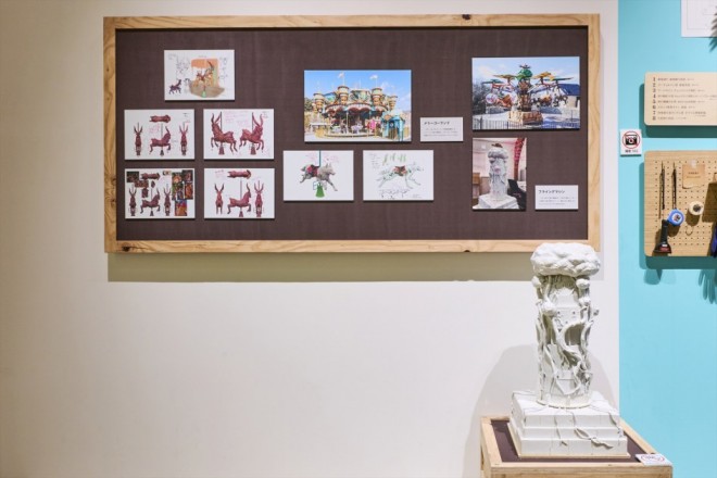 Production materials for the Merry-Go-Round and Flying Machine at the Tokyo venue of "Ghibli Park and Ghibli Exhibition"