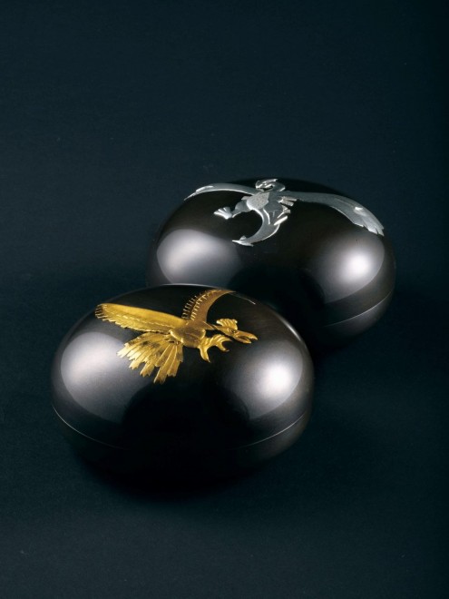 Morihito Katsura's "Incense Container Lugia" [Top], "Incense Container Ho-oh" [Bottom]