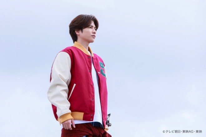 Jun Shison makes a surprise appearance in Bakuage Sentai Boonboomger Episode 32 (C) TV Asahi, Toei AG, Toei