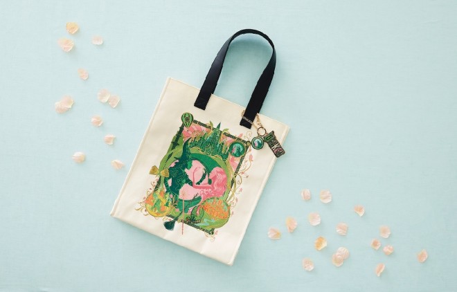 The USJ Wicked Tote Bag & Keychain