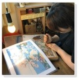 Master Carver Kayoko Suga at work