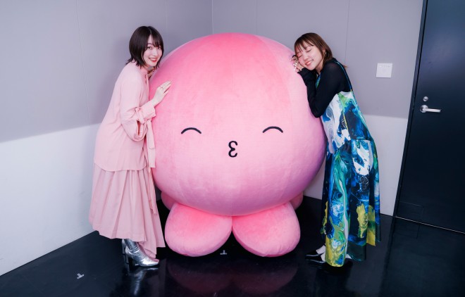 Reina Ueda and Konomi Kohara speak on their roles in Takopi's Original Sin. Interview visual features the two voice actresses (left to right)