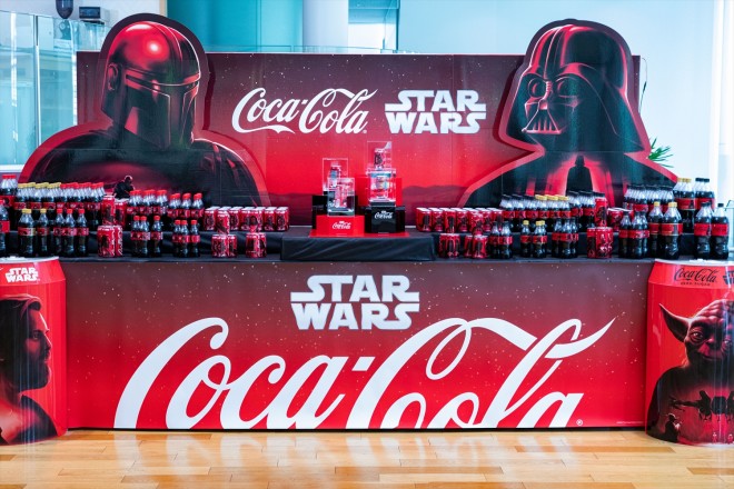 New Coca-Cola x Star Wars commercial airing from September 1 in Japan