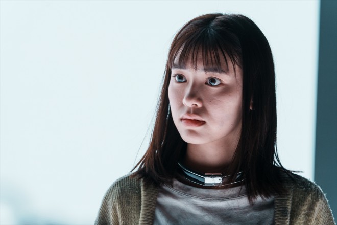 Arisu and Usagi facing dangerous game challenges in Alice in Borderland Season 3