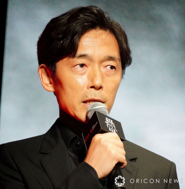 Director Shinsuke Sato appeared at the global fan event for Alice in Borderland Season 3.