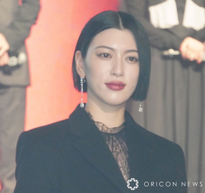 Ayaka Miyoshi appeared at the global fan event for Alice in Borderland Season 3.