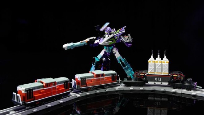 Takara Tomy announces a Plarail collaboration with the Evangelion series, featuring train and weapon designs inspired by Operation Yashima.