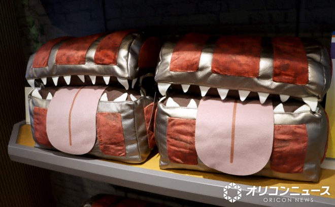 USJ xFrieren Mimic-shaped cushion