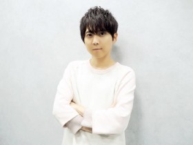 [Voice Actor] Yuki Kaji Shares Adorable Photo with Daughter: Fans Delighted by His Solo Parenting Day