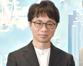 Makoto Shinkai Visits ‘5 Centimeters per Second’ Filming Location – Fans React with Nostalgia and Emotional Stories